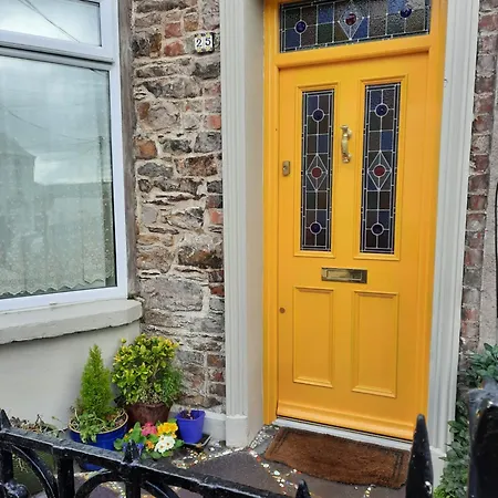 Guest house Centre With Shared Bathroom *